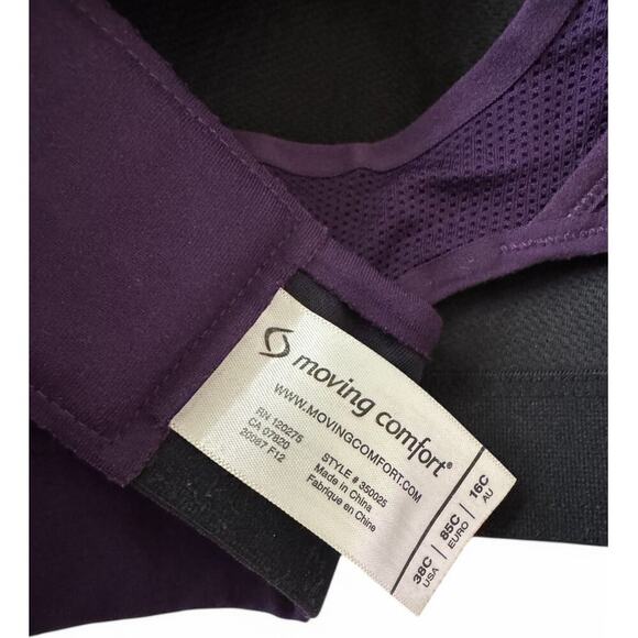 Moving Comfort Sports Bra - 38C - Picture 3 of 5